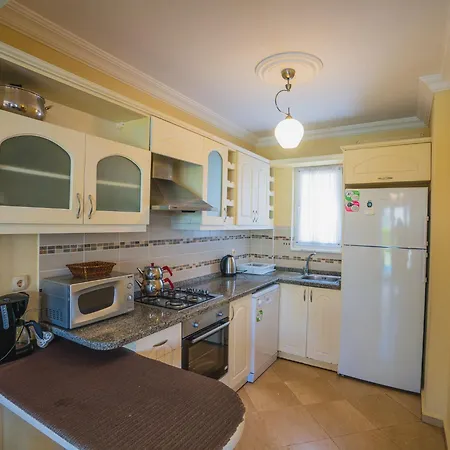 Sunset Club Aqualettings Pearl 9 Villa