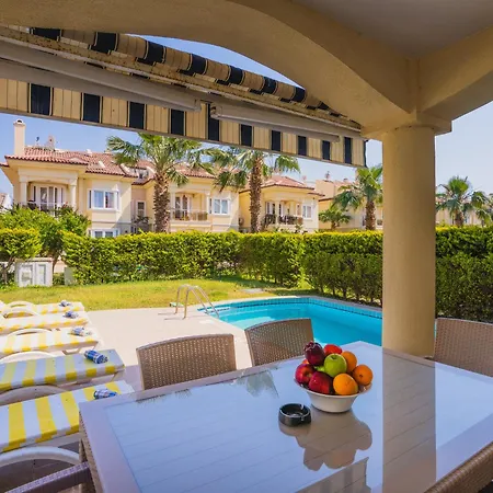 Sunset Club Aqualettings Pearl 9