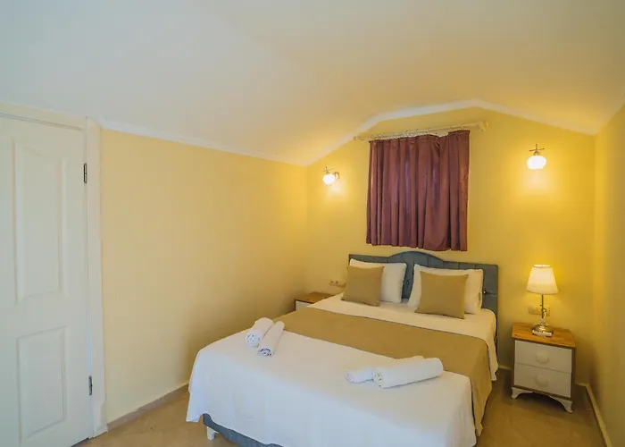 Sunset Club Aqualettings Pearl 9