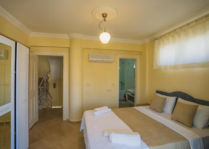 فيلة Sunset Club Aqualettings Pearl 9 *